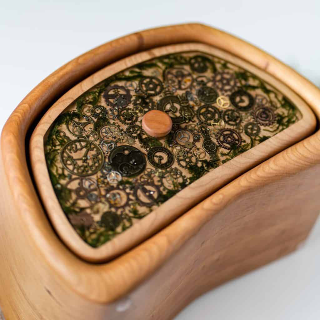 Want a One-of-a-Kind Wooden Product? We Will Create It Based on Your Idea 8 Mediniai gaminiai pagal užsakymą